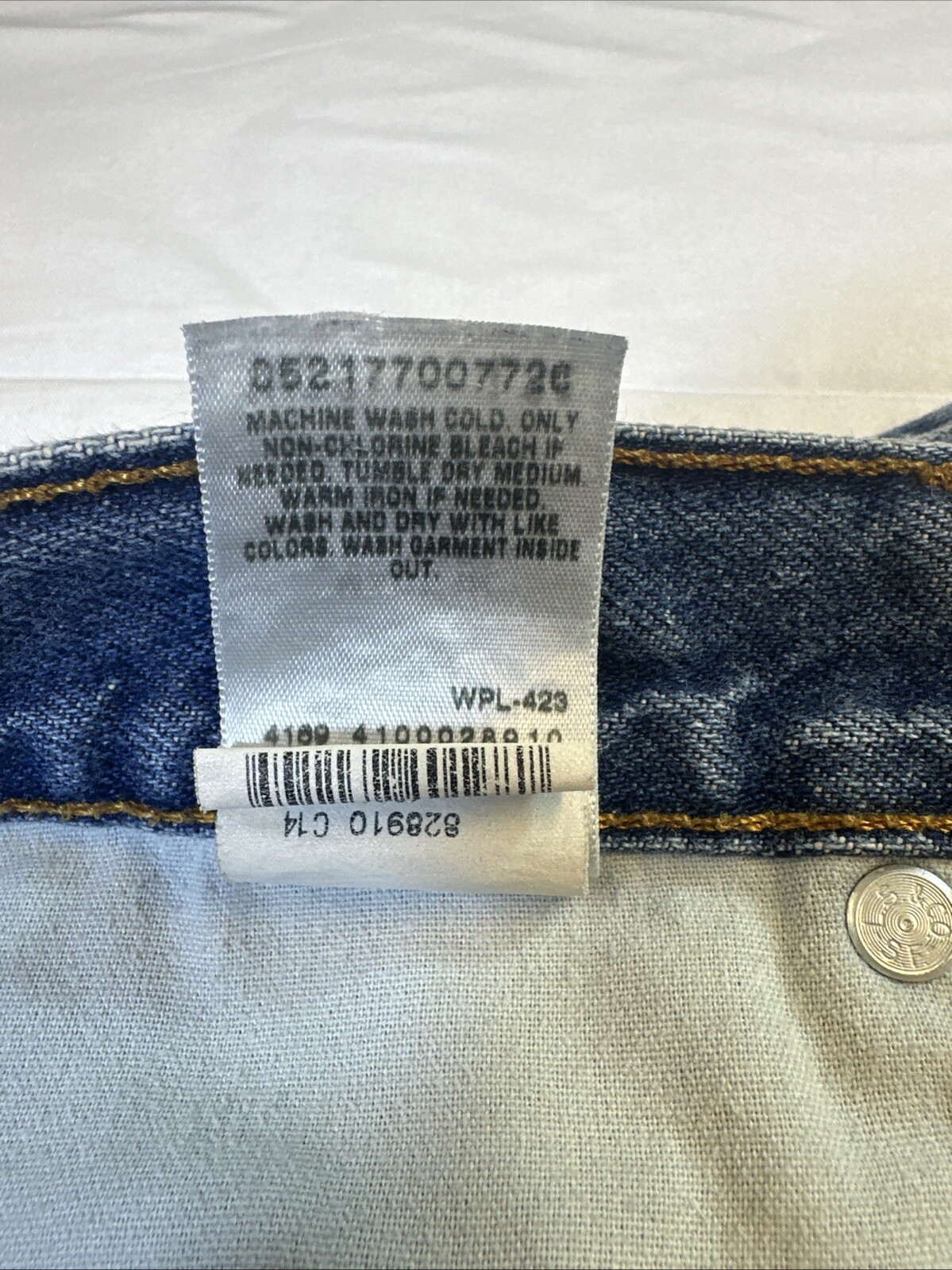 Vintage (2000) Levi's 505 Blue Denim Jeans Red Tab Faded Mens 36x34 Fits True