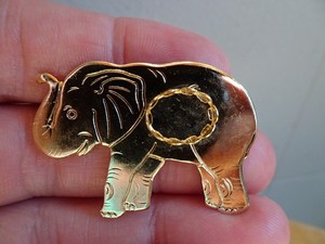 Authentic Elephant Hamilton Gold Plated Brooch 8x10mm Pronged Mount (pkg 6) 0159
