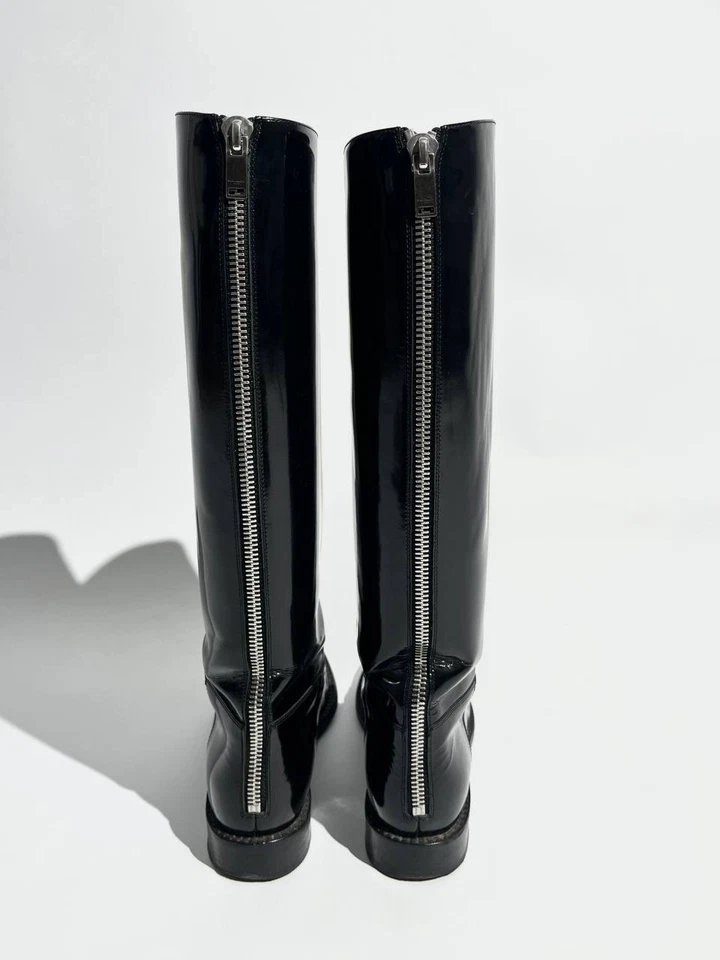 Botas de montar Saint Laurent Paris charol negro hasta la rodilla de Hedi Slimane Foto 4 de 4