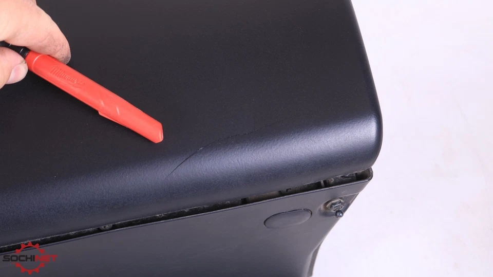 BMW Z3 ROADSTER REAR CENTER CONSOLE SUBWOOFER COMPARTMENT COVER BOX BEIGE - Image 3 of 4