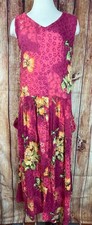 1990 s Vintage Button Down Pink Raspberry Floral Rayon Dress sz M w/ POCKETS