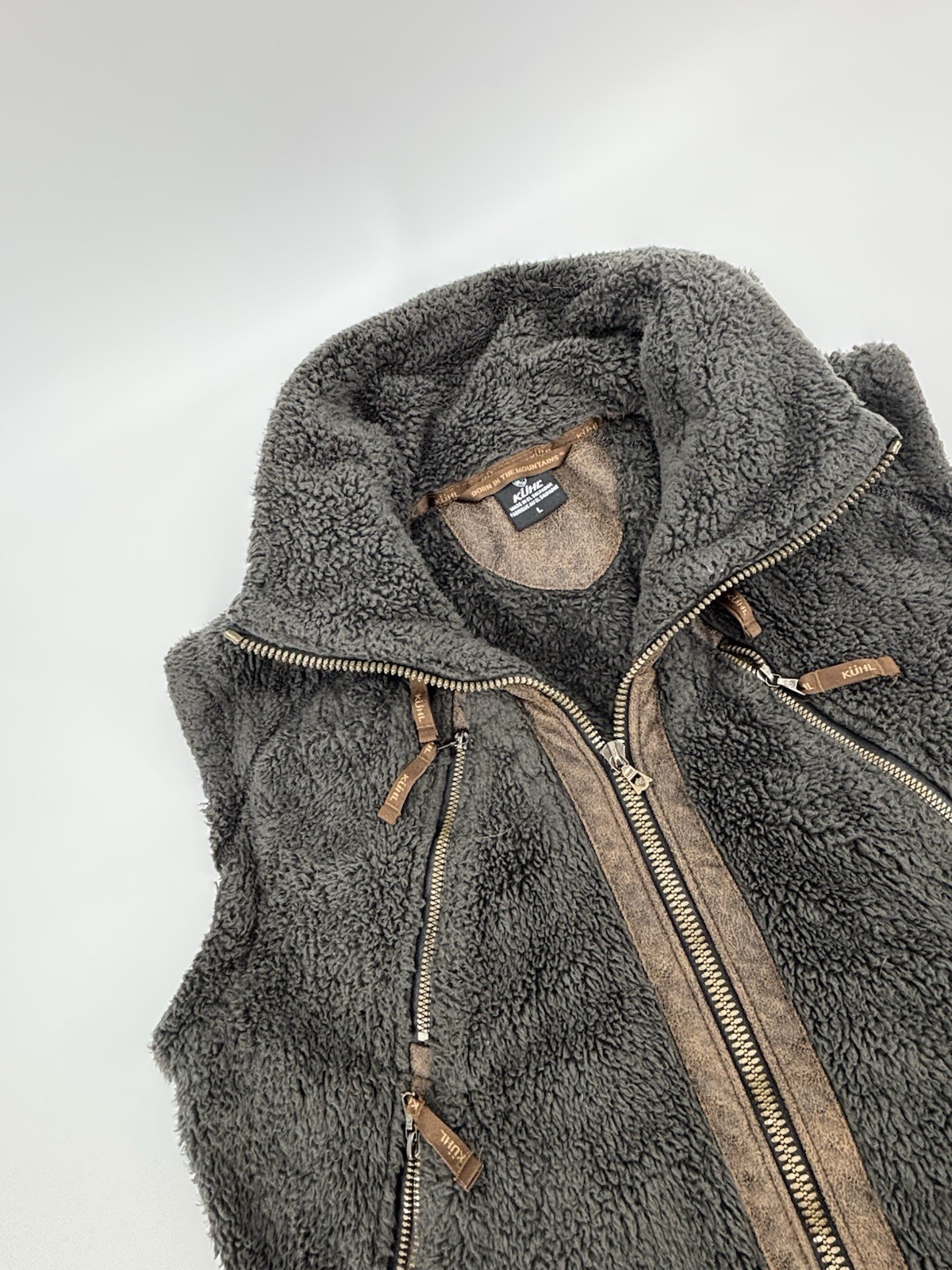 KUHL Dani Sherpa Vest Womens L Gray Faux Leather Fleece Hooded Full Zip Gorpcore