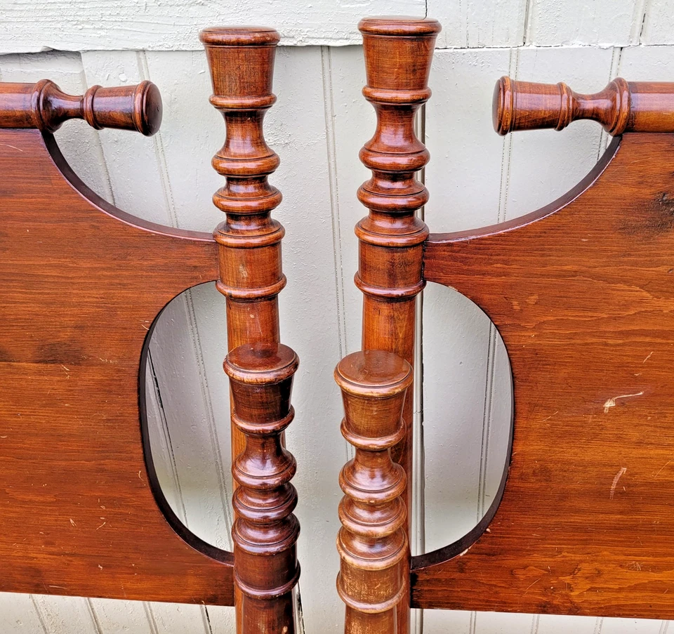 ANTIQUE PAIR OF SHERATON STYLE TWIN BEDS Foto 4 de 4