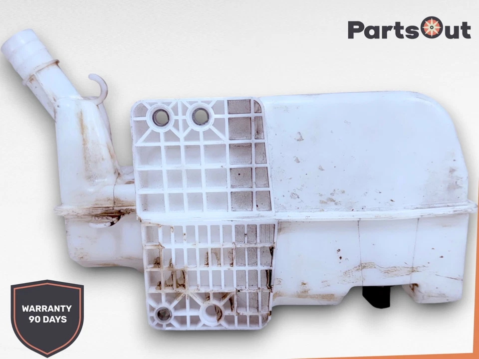 2011-2019 Volkswagen Beetle Jetta. Washer Reservoir 5C6-955-453-Q - Image 4 of 4