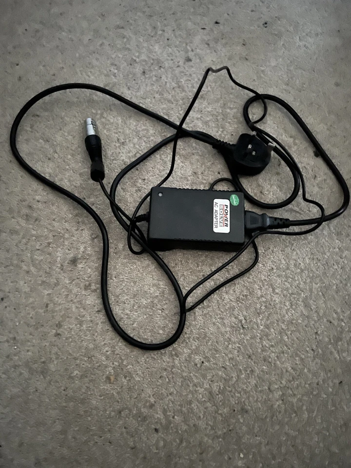 DVCPRO 3CCD Digital Broadcast tv camera - Image 4 of 4