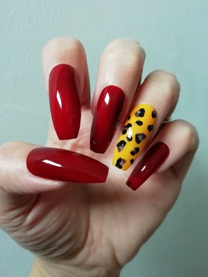 Hand Painted False Nails Deep Red Glossy Yellow Leopard Print