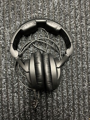 Sennheiser HD 300 Pro Editing/Music Headphones