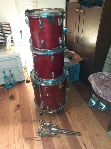 TAMA Rock Star? (oder Super Star) 3 Toms mit Doppelhalterung in gutem Zustand!