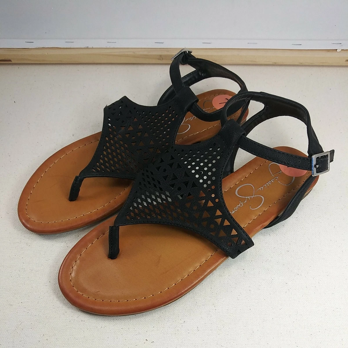 Jessica Simpson Women s Shoes Sandals. Flip Flops Black Size 7 SKU