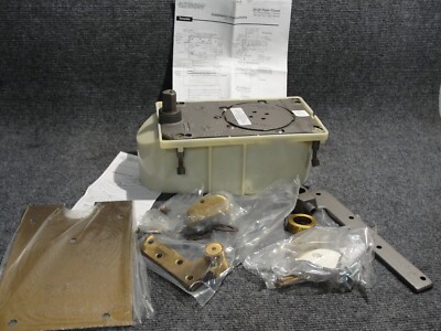 Rixson 20-25 Floor Closer 3/4'' Offset Pivoted Right Hand Floor Closer 25N L#8342