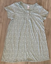 Adonna Nightgown Woman Large Blue Floral Cottage Cottage Grandma Cozy