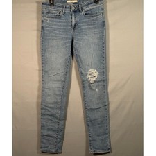 Levi Strauss 711 Skinny Jeans Women Light Wash Distressed Size 27