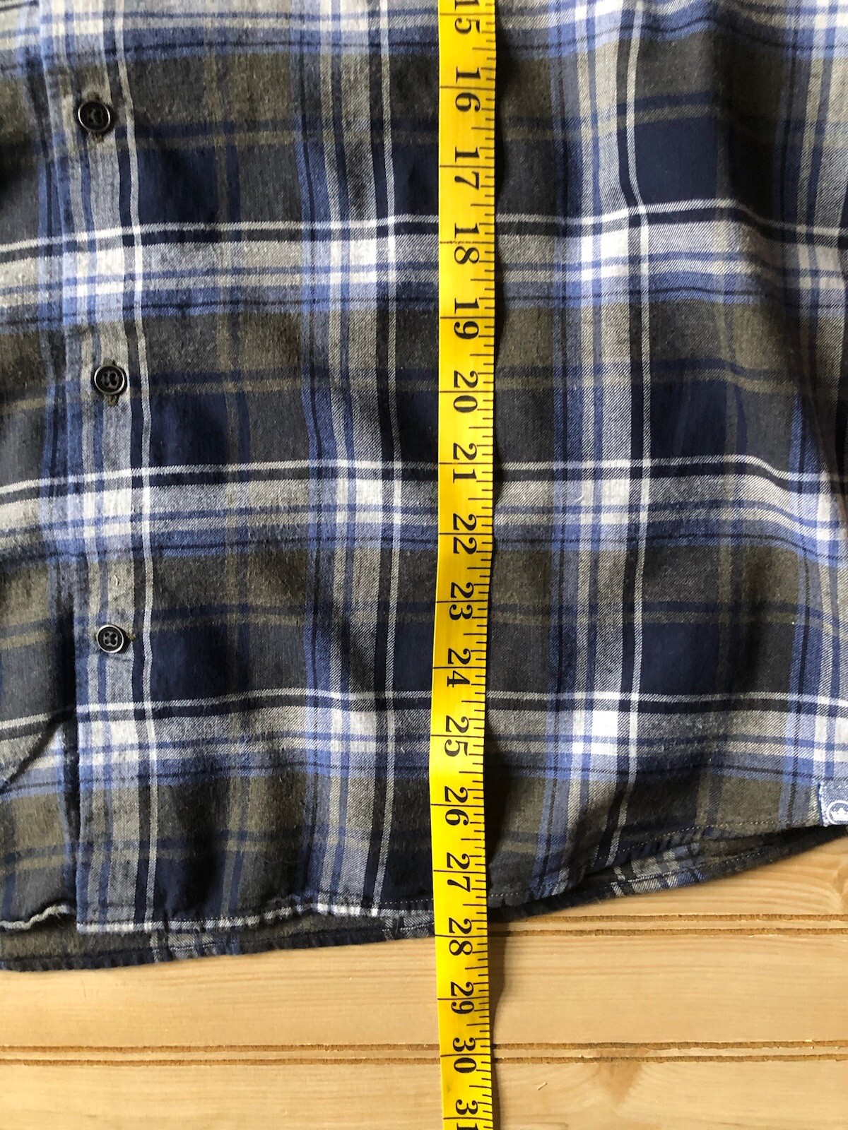 Peter Millar Lightweight Classic Plaid Casual  Bu… - image 4