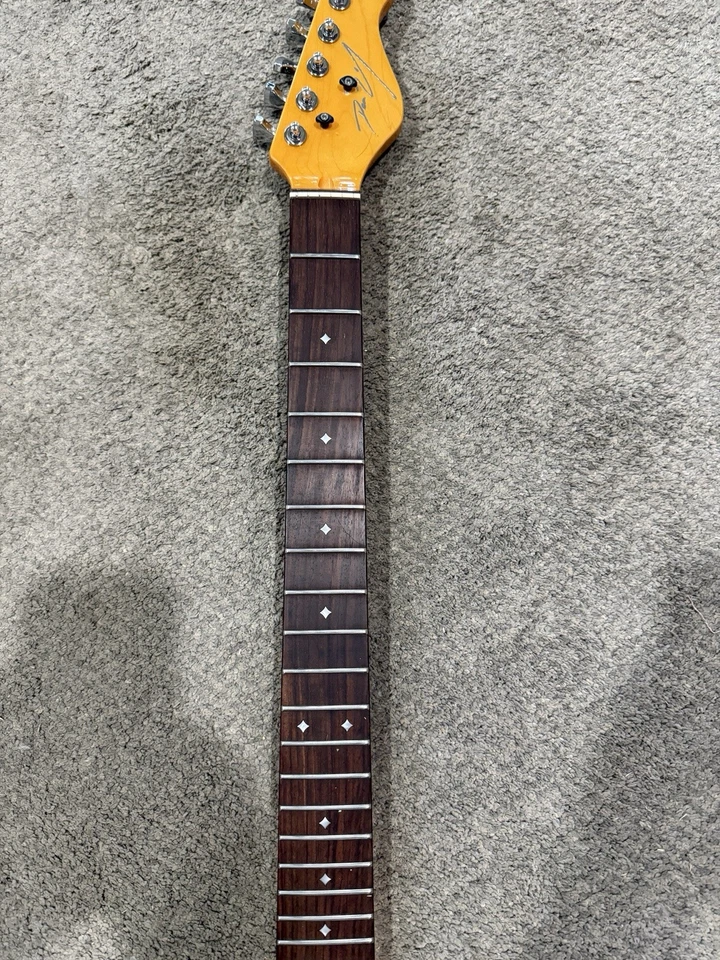 Cuello Dean Zelinsky Z-Glide con diapasón de palisandro. Foto 3 de 4