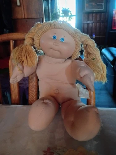 Vintage Cabbage Patch Doll 1978 - 1984