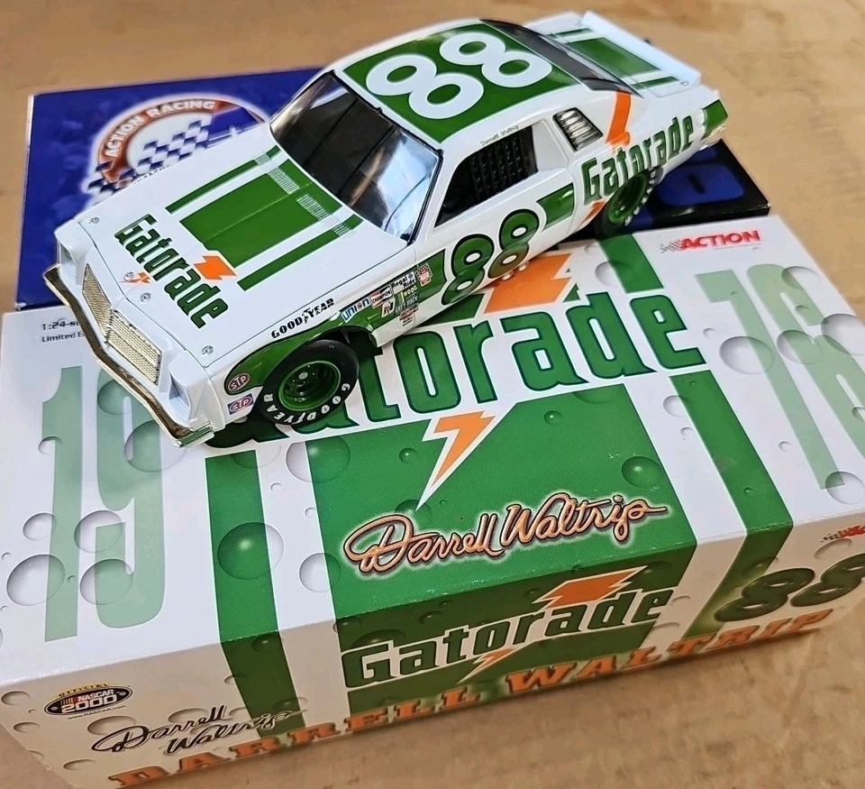 Darrell Waltrip #88 Gatorade 1976 Chevrolet Malibu 1:24 Action 5,784 Made - Image 2 of 4