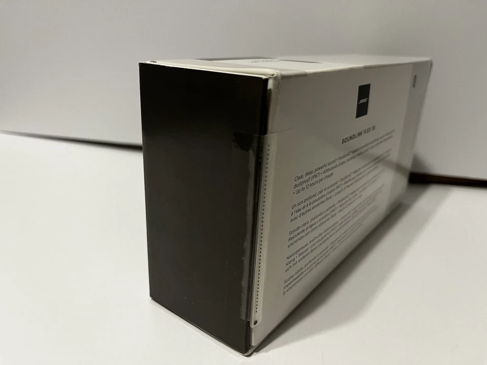 Bose SoundLink Flex Outdoor Bluetooth Waterproof Speaker - Image 4 of 4