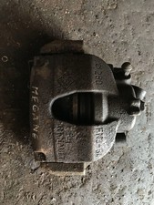 RENAULT MEGANE II BM0/1, CM0/1 Bremssattel vorne rechts 1.50 Diesel 28408775