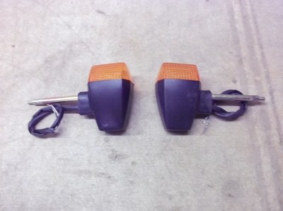 Pair of Used Rear Turn Signals for 1990 Kawasaki ZX600C Ninja | eBay