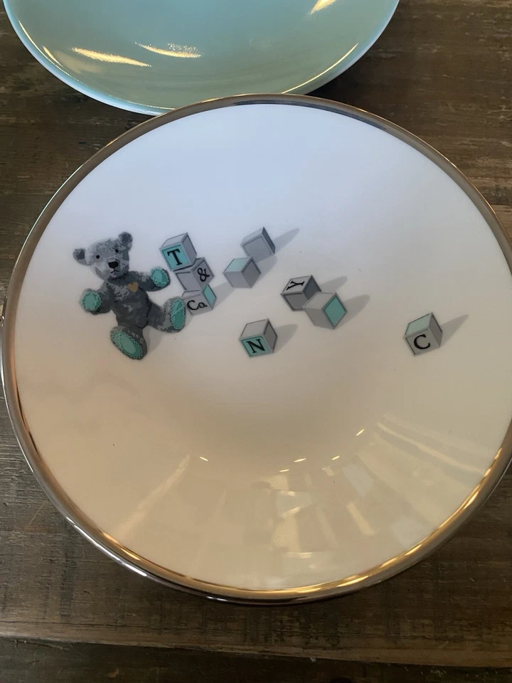 Tiffany & Co. Baby Bear & Blocks Juego de 3 Piezas Taza Tazón Plato Nuevo Sin Caja Foto 3 de 4