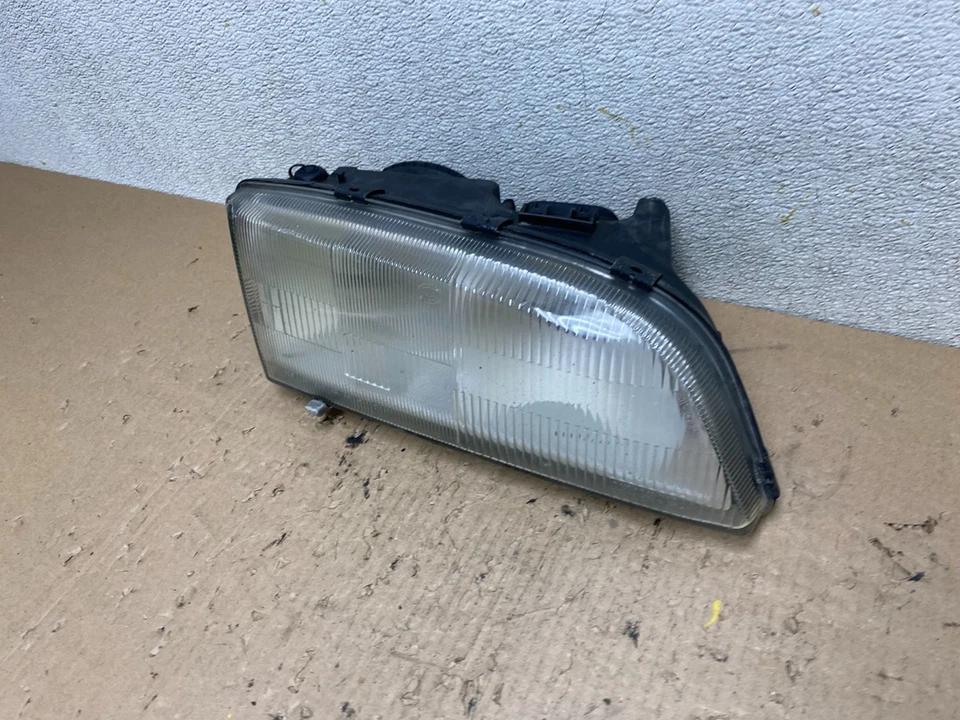 Оригинальная правосторонняя галогенная фара для Volvo S70 C70 V70 1997-2000 годов выпуска под правую руку R9678 - Изображение 2 из 4