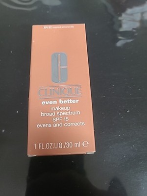 CliniqueEven Better  Makeup Broad Spectrum SPF 15 Foundation Toasted Almond 