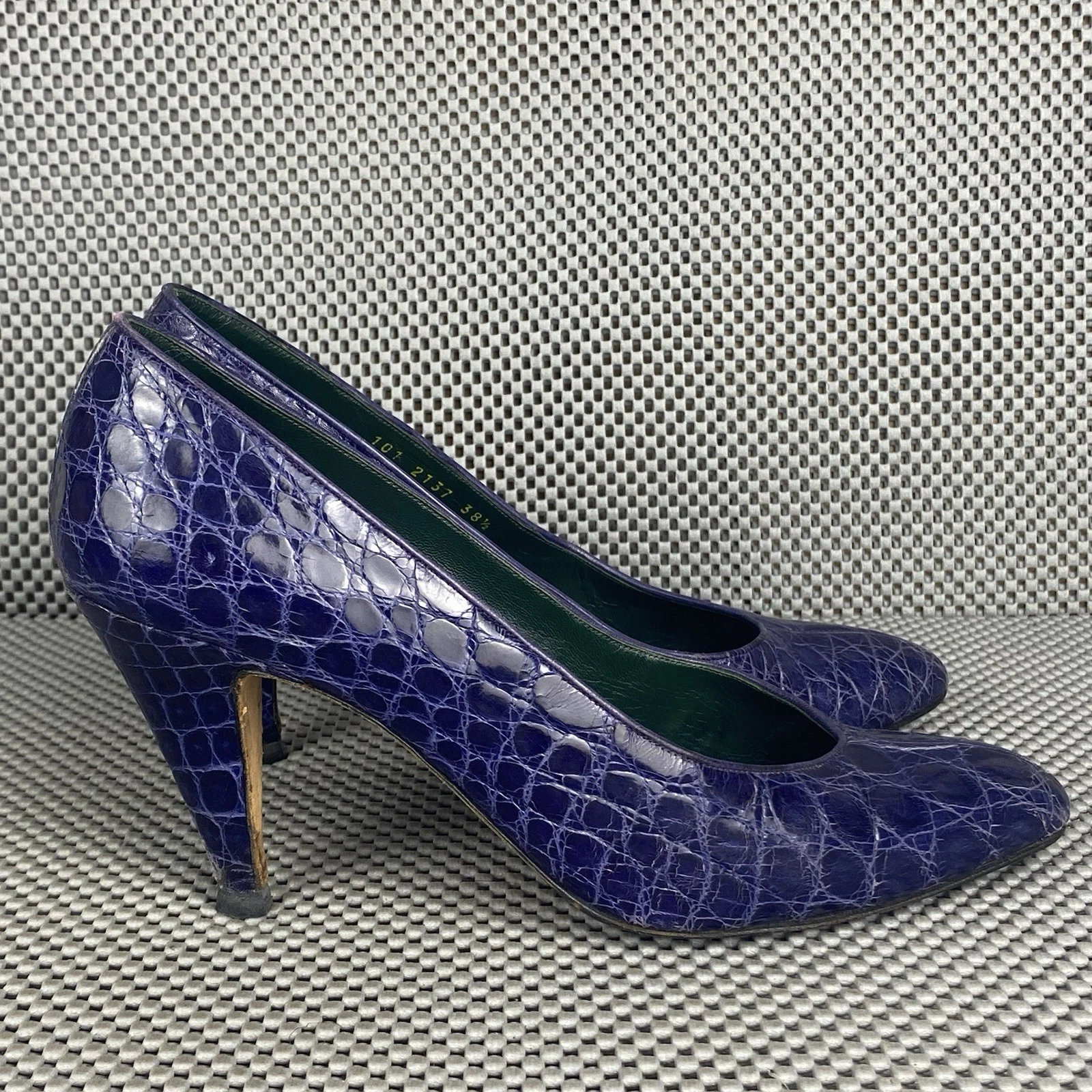Escarpins vintage Gucci talons femme taille 38,5 AA cuir violet fabriqué en Italie