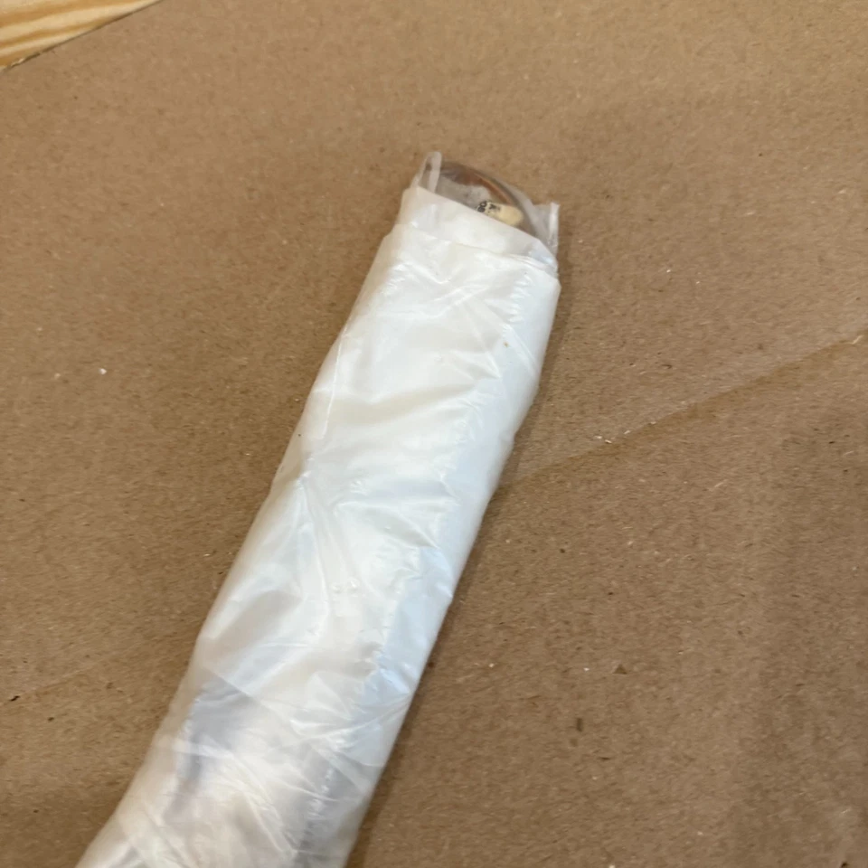 1998 - 2003 Mercedes-Benz ML320 Molding Trim 1636803039 NEW OEM - Image 4 of 4