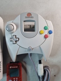 SEGA Dreamcast Console Bundle OEM Controller Red VMU Cords 