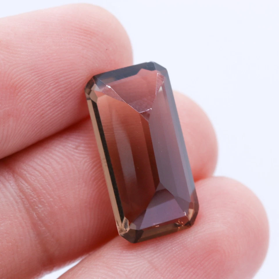 Top Quality 30ct Radiant Cut Smoky Quartz Faceted Certified Loose Gemstone - Image 4 of 4