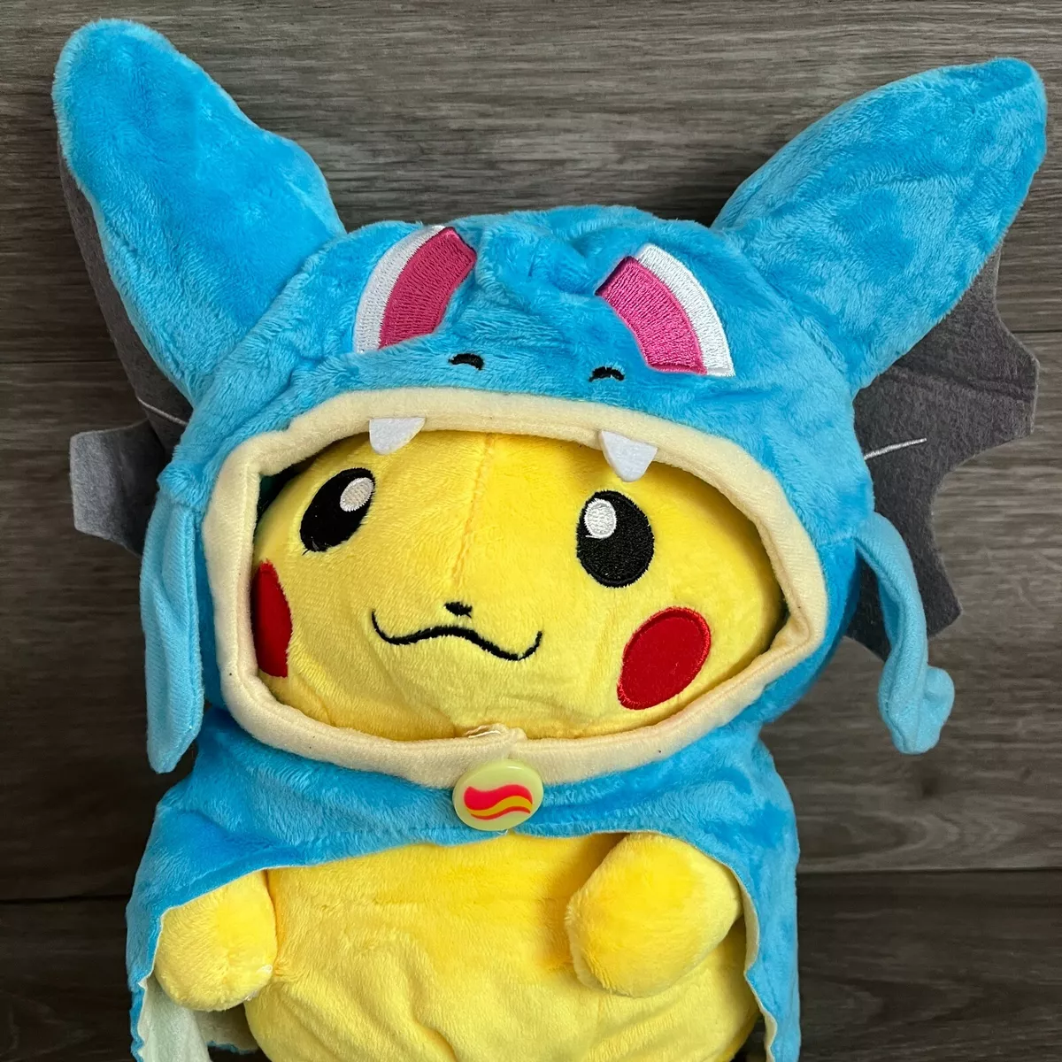 Peluche Pikachu POKEMON