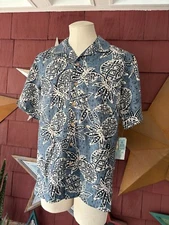 NWT 2009 Mens Batik Bay Button Up Hawaiian Aloha Pineapple Shirt 100% SILK Sz M