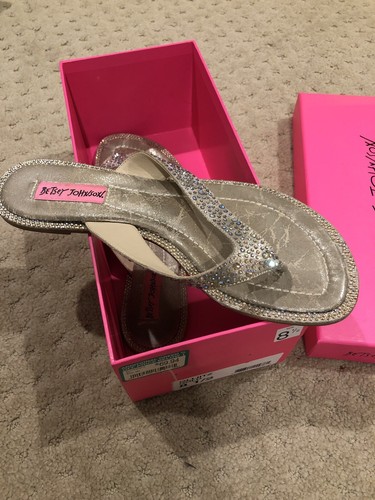Betsy Johnson Sparkly Flip Flops Size 8 1/2 Womens - Picture 9 of 9