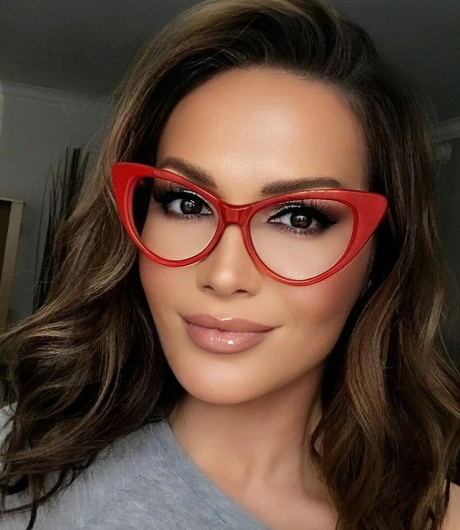 Red cat eye hotsell eyeglass frames