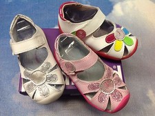 Pediped Grip 'n' Go Daisy Hook Loop Leather Sandal Size 20/US Toddler Size 6.5