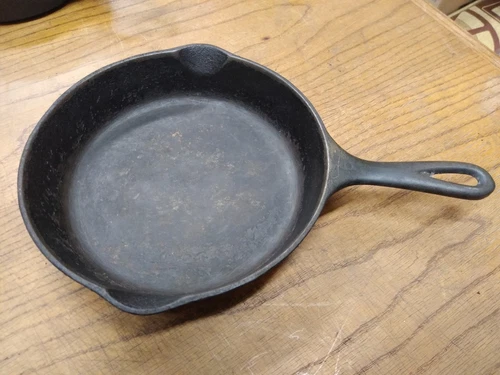 Vtg Wagner Ware Sydney 0 #6, 1053 9" 2 Spout Cast Iron Skillet In Orig Condition