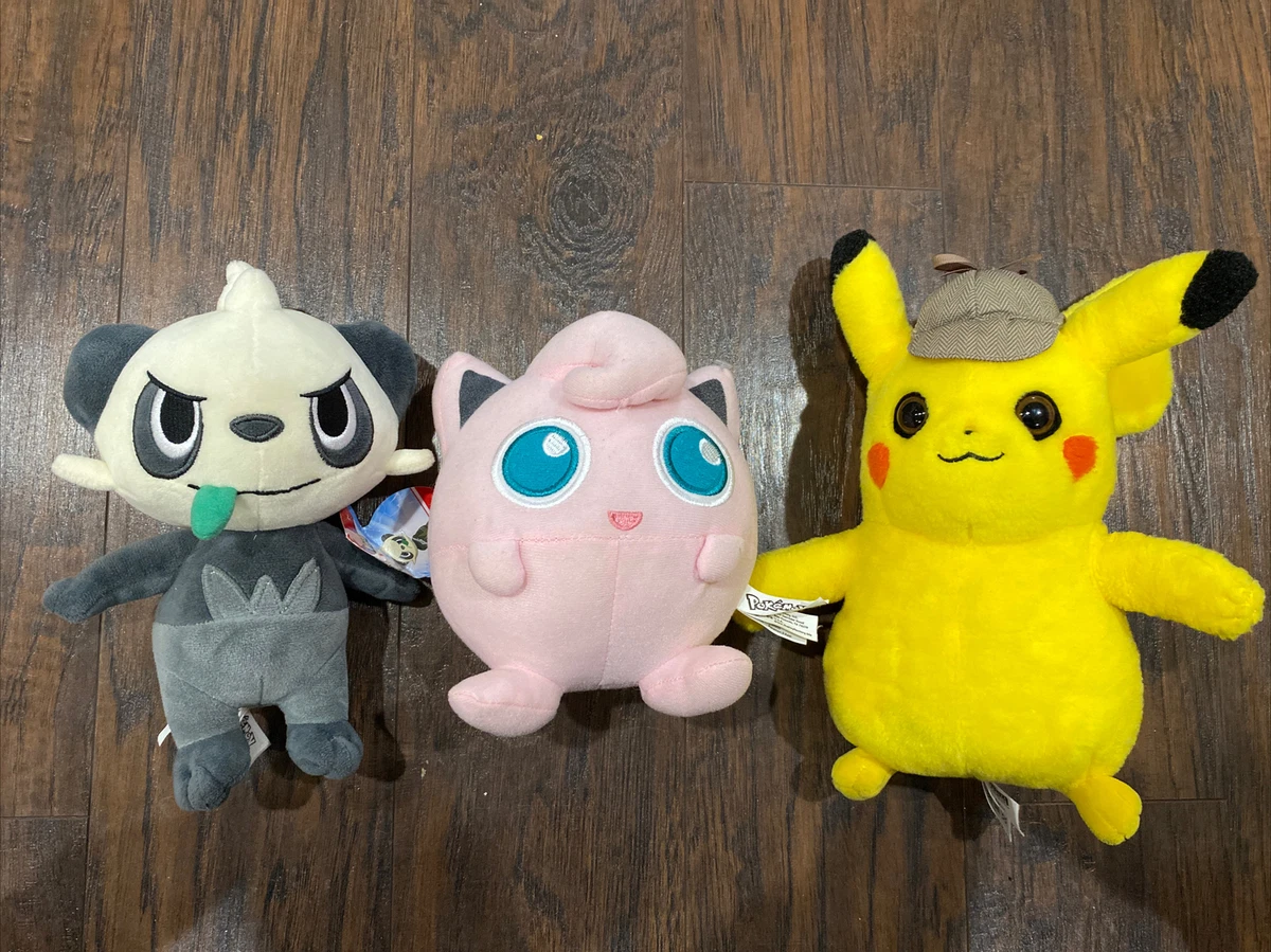 Peluche Détective Pikachu • La Pokémon Boutique