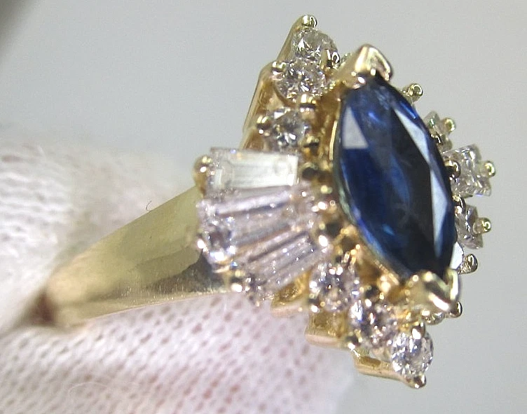 14k Yellow Gold Natural Diamond and Blue Sapphire Ring .60ct TW G/H VS2 Diamonds - Image 2 of 4