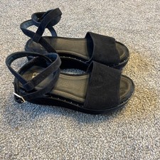 Gianni Bini Black Leather Cutout Platform Wedge Sandals — listing 2