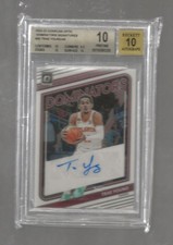 2022 OPTIC DOMINATORS SIGNATURES #33 TRAE YOUNG BGS 10/10 AUTO PRISTINE 49/49