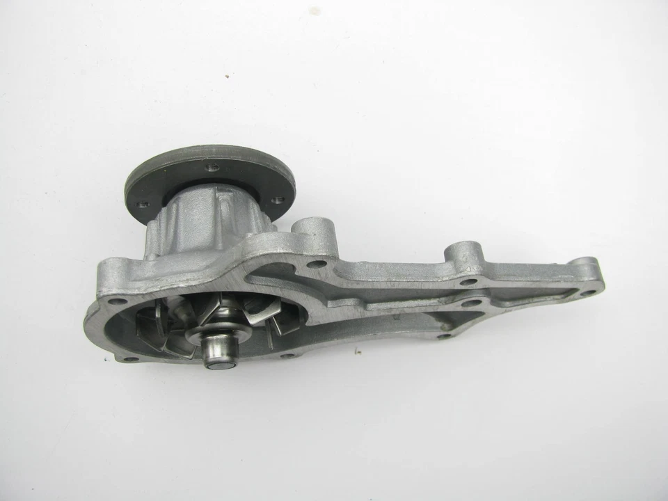 GMB FP1509 Engine Water Pump for 1971-1976 Toyota Corolla Carina 1.6L - Image 4 of 4