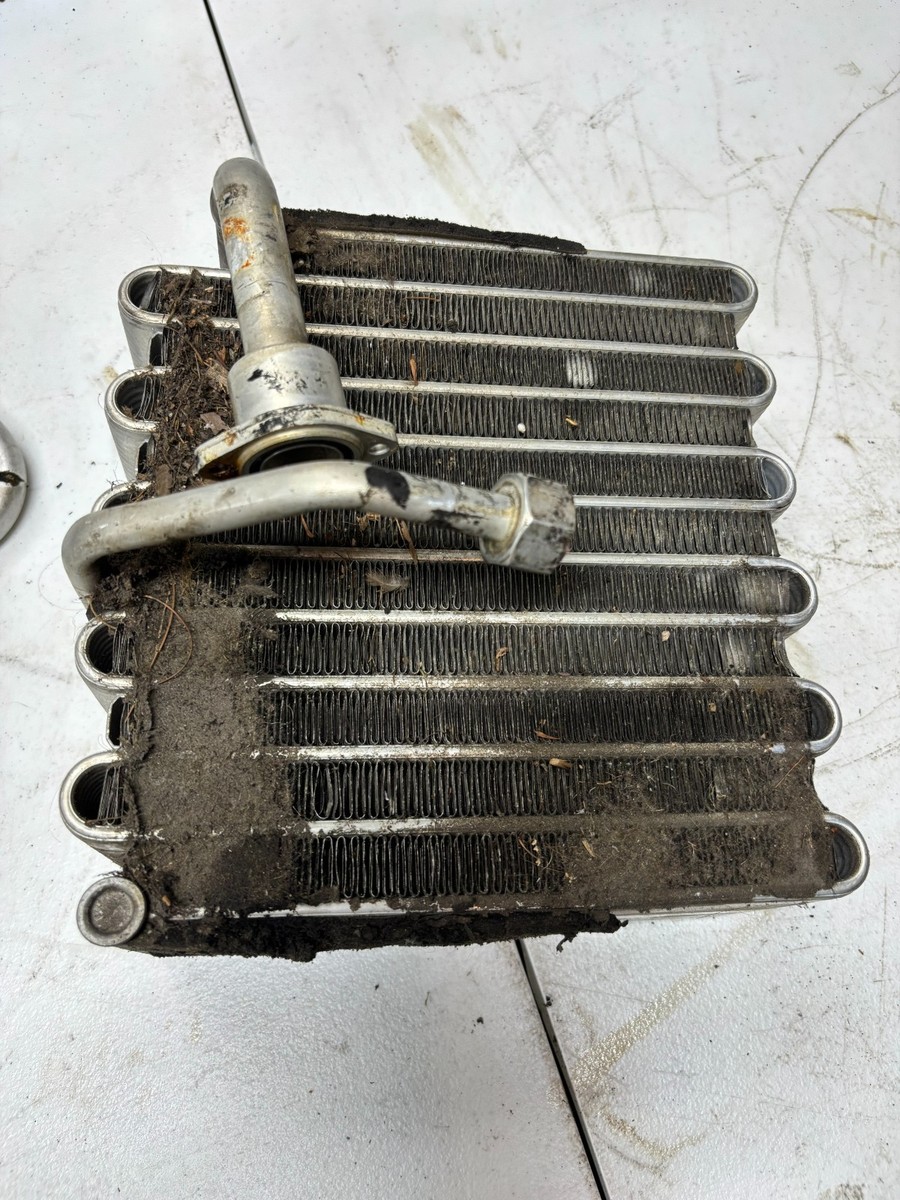 OEM Nissan 300ZX Z32 Evaporator Core 1990-1993 R12 Vacuum Tested