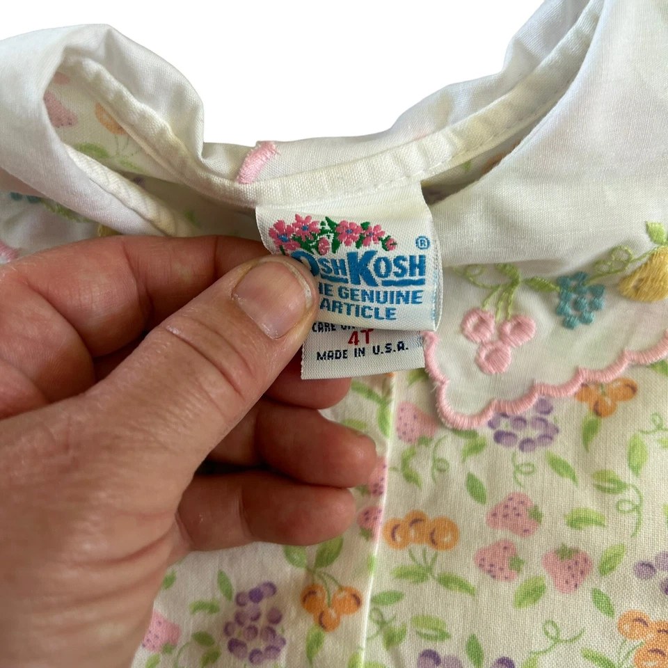 复古 OshKosh 水果连身裤 4T 泡泡袖褶边领 — 第 4/4 张图片