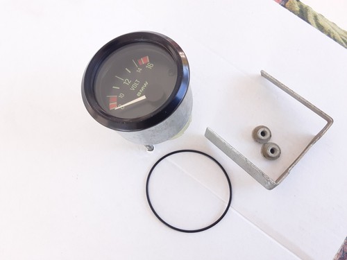 BMW R 80 G/S R 80 G/S PD R 100 GS S CS RS RT R 100/7 R 80 GS VOLTMETRO VOLTMETER - Imagen 18 de 24