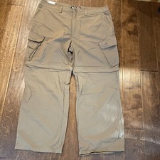 Under Armour Convertible Cargo Pants 42X30 Khaki Tan 1205777 Zipoff New AT17