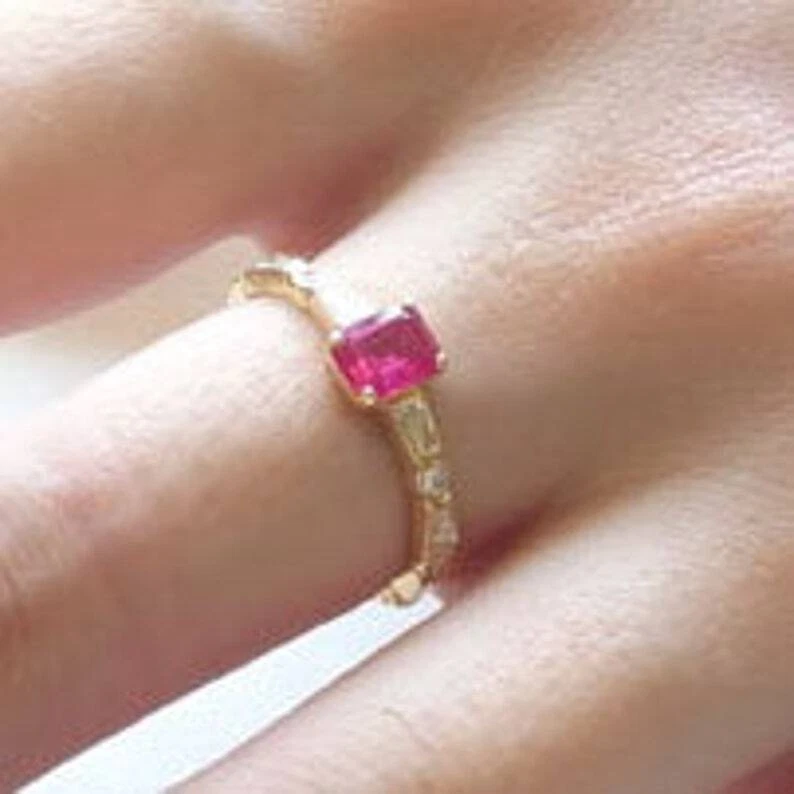 Natürlicher Smaragd Schliff Rubin Und Weiß Topas Engagement Ring 10k Gelbgold - Bild 4 von 4