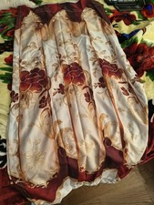 6 zasłon o różnej długości fabrycznie nowe kupione online nie pasują 