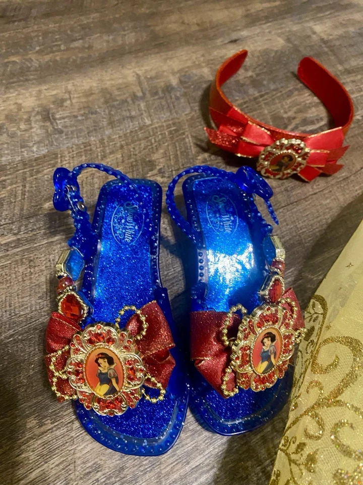 Disney Store Blancanieves Princesa Vestido con Zapatos Diadema Conjunto Cartera Foto 4 de 4