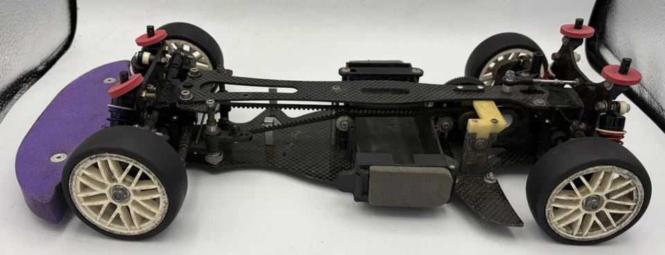 For Parts YOKOMO YR-4 Carbon chassis only - Image 3 of 4