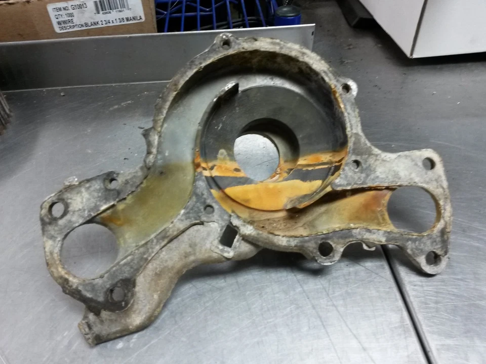 Carcasa de bomba de agua para Dodge Caravan 3.0 90-95 Foto 2 de 4